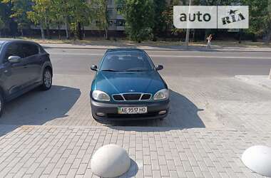 Седан Daewoo Lanos 2001 в Днепре