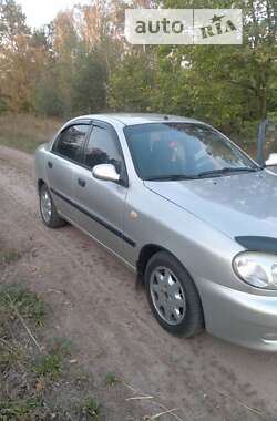 Седан Daewoo Lanos 2004 в Коростені