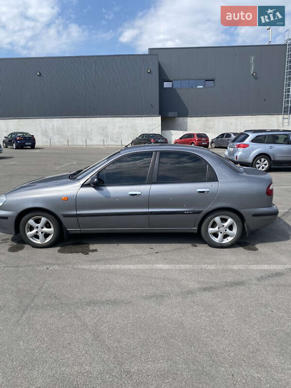 Седан Daewoo Lanos 2007 в Буче