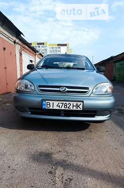 Хетчбек Daewoo Lanos 2011 в Полтаві