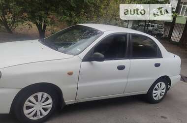 Седан Daewoo Lanos 2000 в Запорожье