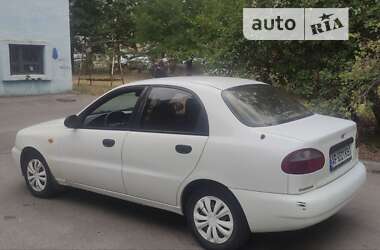 Седан Daewoo Lanos 2000 в Запорожье