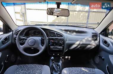 Седан Daewoo Lanos 2004 в 