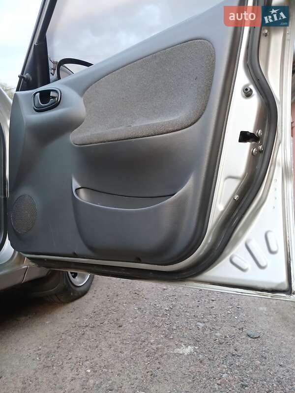 Седан Daewoo Lanos 2007 в Житомире
