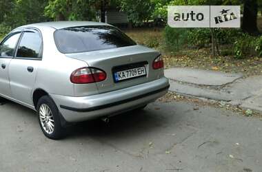 Седан Daewoo Lanos 2004 в Жовтих Водах