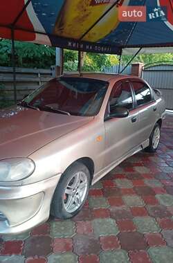 Седан Daewoo Lanos 2008 в Киеве