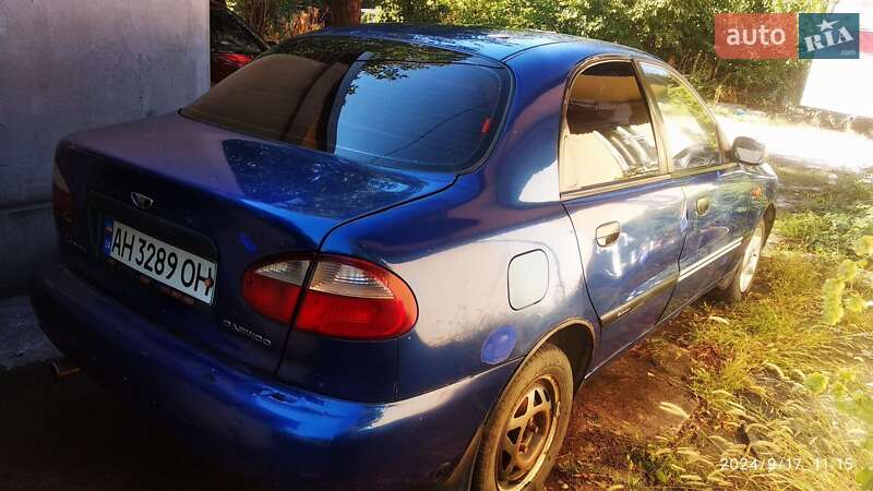 Седан Daewoo Lanos 2003 в Украинке