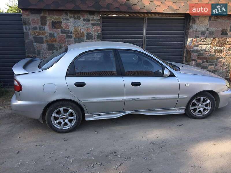 Седан Daewoo Lanos 2005 в 