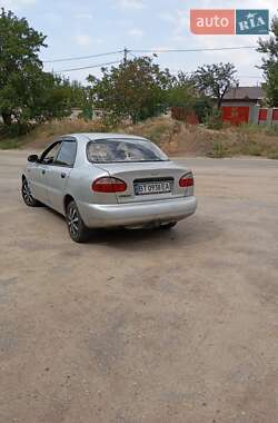 Седан Daewoo Lanos 2003 в 