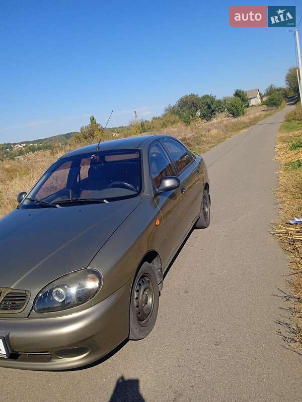 Седан Daewoo Lanos 2007 в Киеве