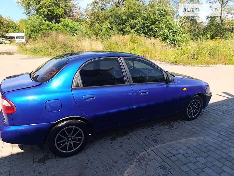 Седан Daewoo Lanos 1999 в Вінниці