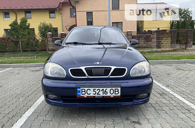 Седан Daewoo Lanos 2001 в Стрые