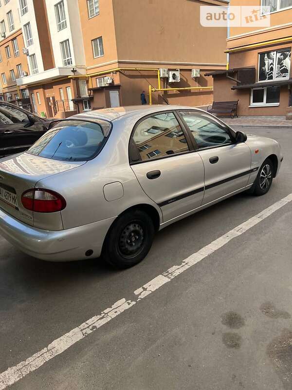 Седан Daewoo Lanos 2003 в Киеве