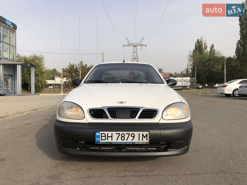 Седан Daewoo Lanos 2006 в Миколаєві