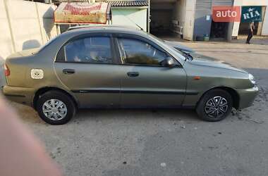 Седан Daewoo Lanos 2004 в Дергачах