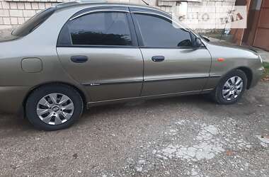 Седан Daewoo Lanos 2003 в Кельменцях