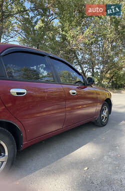 Седан Daewoo Lanos 2006 в Дніпрі