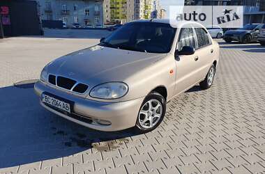 Седан Daewoo Lanos 2004 в Львові