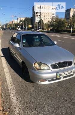 Седан Daewoo Lanos 2002 в Львове