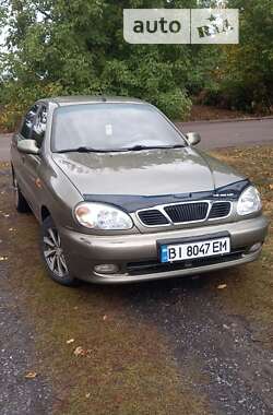 Седан Daewoo Lanos 2005 в Хороле