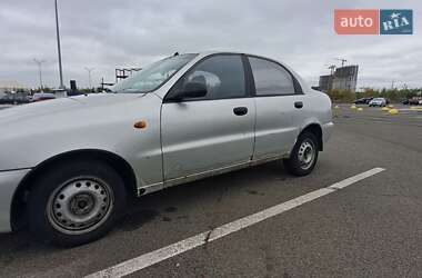 Седан Daewoo Lanos 2006 в Киеве