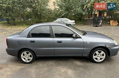 Седан Daewoo Lanos 2010 в Киеве