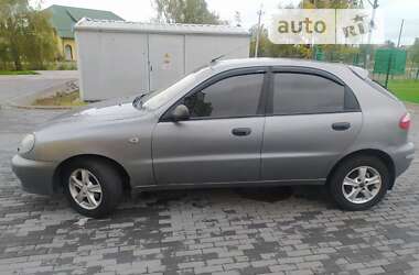 Хэтчбек Daewoo Lanos 2008 в Гостомеле