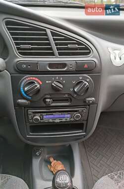 Седан Daewoo Lanos 2006 в 