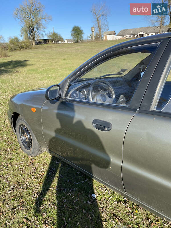 Седан Daewoo Lanos 2007 в Сарнах