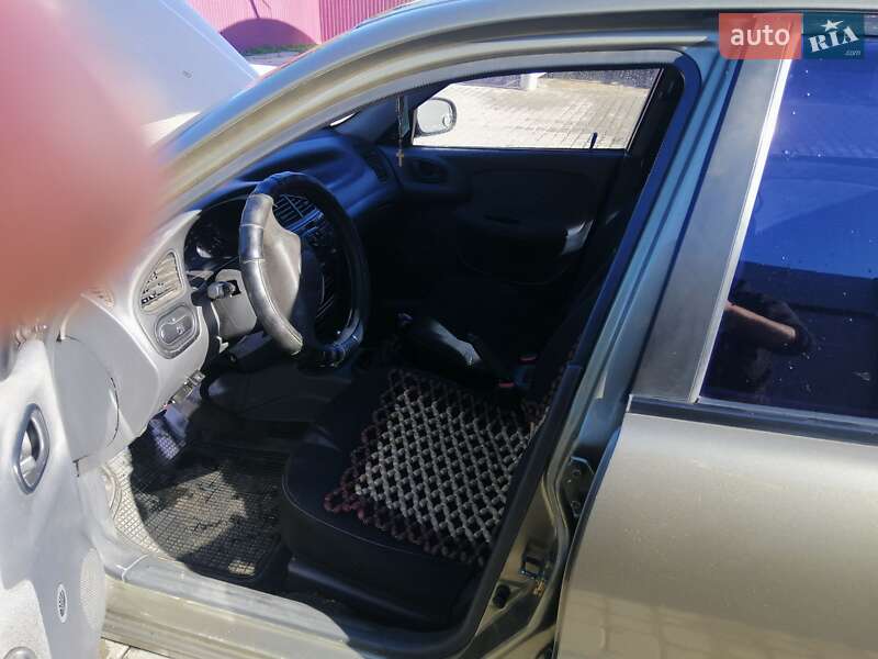 Седан Daewoo Lanos 2004 в Львове