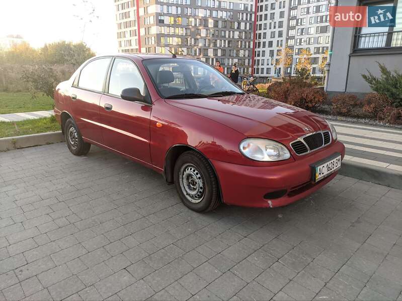 Седан Daewoo Lanos 2008 в Львові