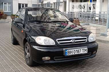 Хетчбек Daewoo Lanos 2010 в Одесі