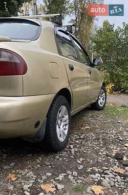 Седан Daewoo Lanos 2003 в Днепре