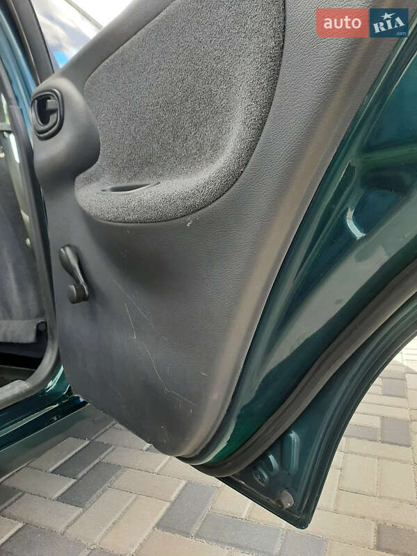 Седан Daewoo Lanos 2007 в Днепре