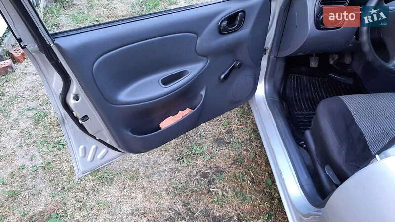 Седан Daewoo Lanos 2005 в Хмельницком фото 4 Седан Daewoo Lanos 2005 в Хмельницком