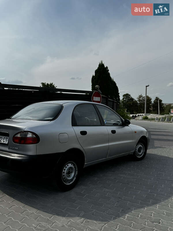 Седан Daewoo Lanos 1998 в Тернополе