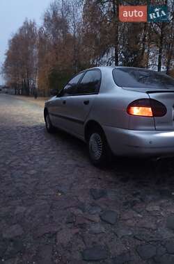 Седан Daewoo Lanos 2008 в Яготине