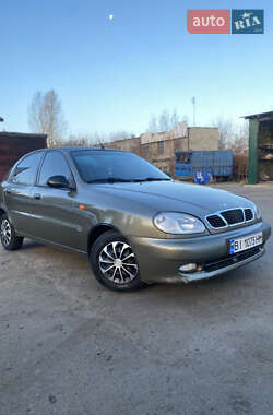 Хэтчбек Daewoo Lanos 2004 в Полтаве