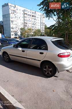 Хэтчбек Daewoo Lanos 2003 в Запорожье