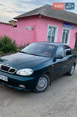 Седан Daewoo Lanos 1998 в Киеве