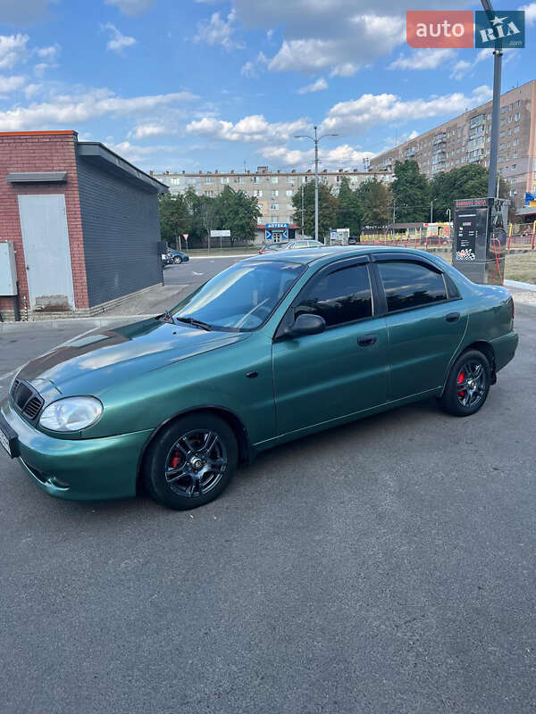 Седан Daewoo Lanos 2006 в Харькове