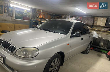 Седан Daewoo Lanos 2004 в Киеве