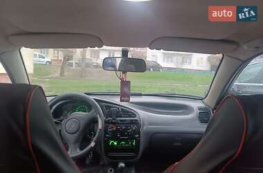 Седан Daewoo Lanos 2006 в Новояворовске