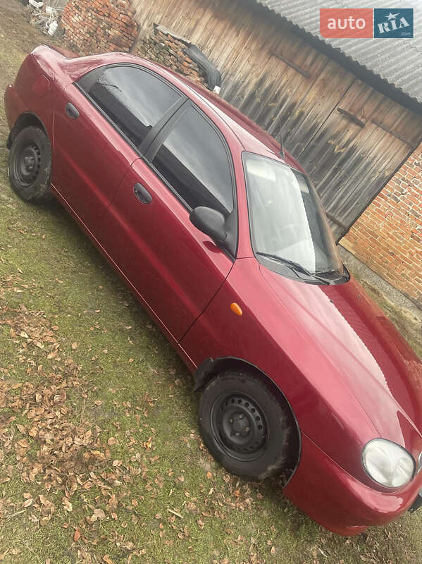 Седан Daewoo Lanos 2007 в Великих Мостах