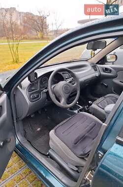 Седан Daewoo Lanos 2004 в 
