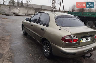 Седан Daewoo Lanos 2002 в Иванкове