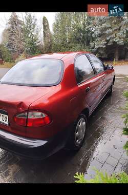 Седан Daewoo Lanos 2000 в Львове