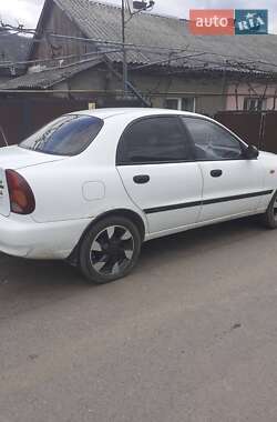 Седан Daewoo Lanos 2004 в Мукачево