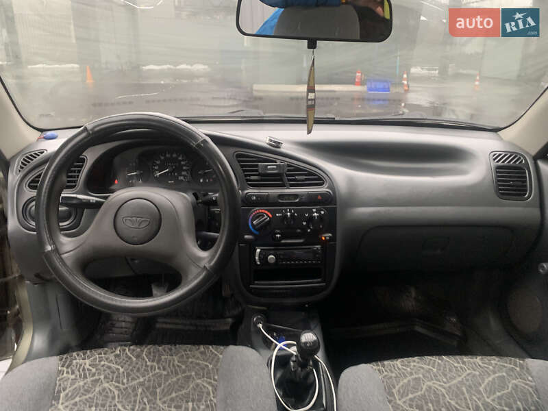 Седан Daewoo Lanos 2007 в Киеве