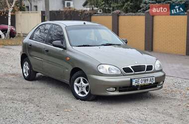 Седан Daewoo Lanos 2004 в Днепре